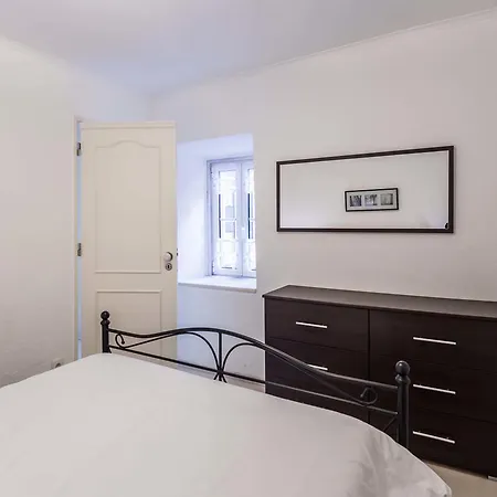 Travelingtolisbon 320 Bica Bairro Alto Apartman Lisboa